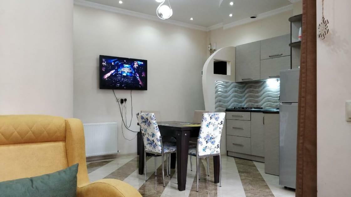 Apartment Face Batumi Exterior photo